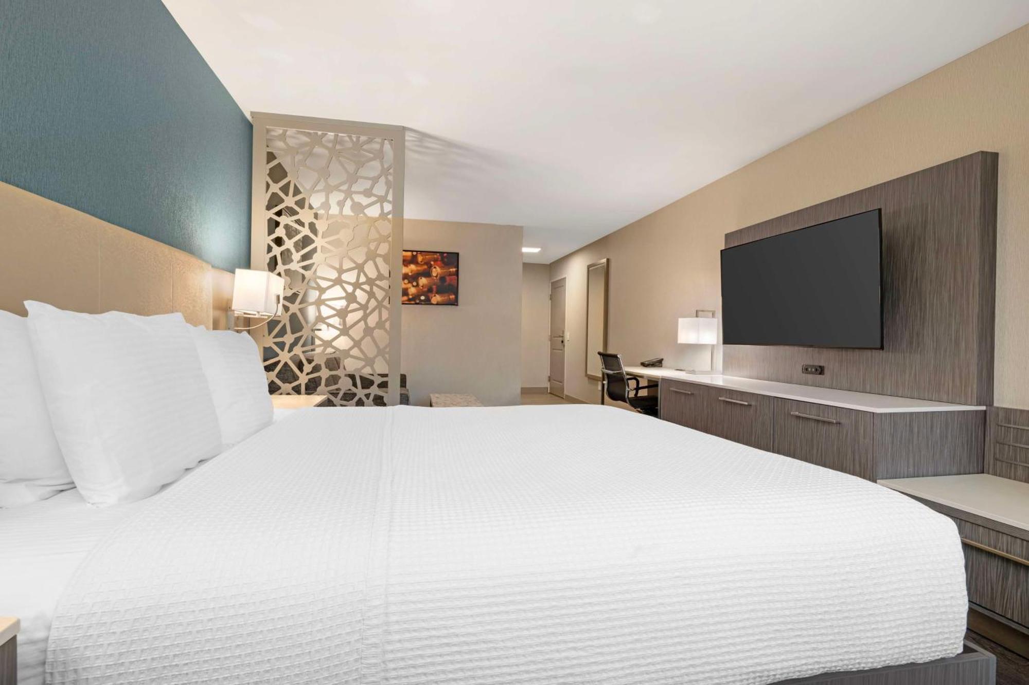 Best Western Plus Temecula Wine Country Hotel&Suites Exterior foto